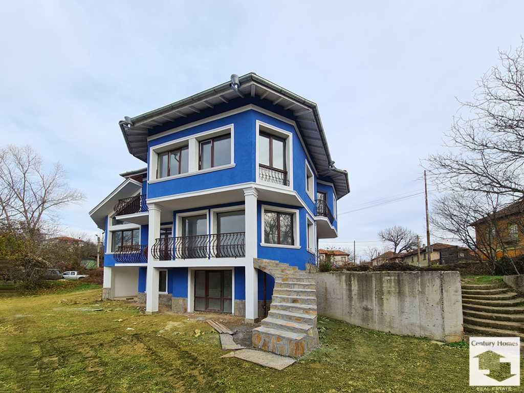 Продава се Къща в с. Велчево, Област Велико Търново - 260 кв.м за 848 €/кв.м - Снимка #1
