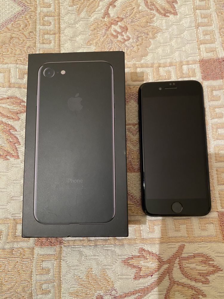 IPhone 7 (256 gb) Jet Black