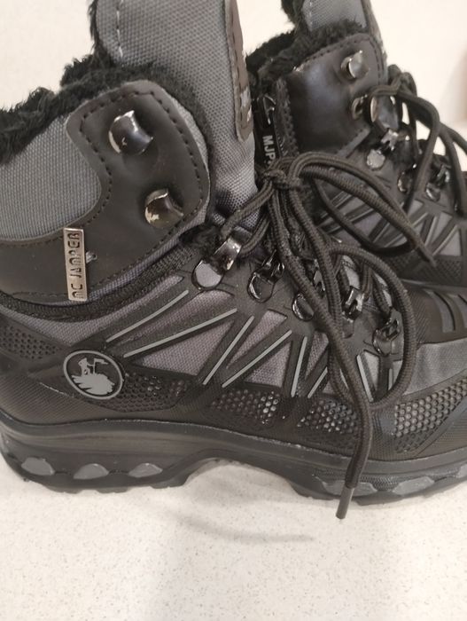 Намалям! Ботуши 36 номер момче