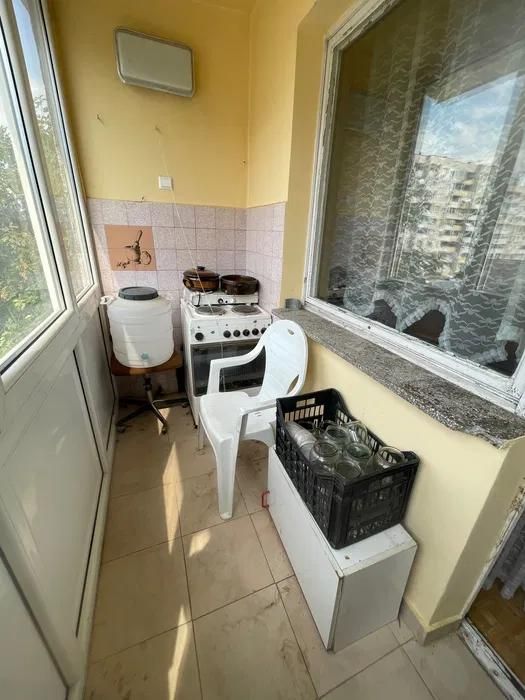 Тристаен,за продажба , ж.к. Надежда 3