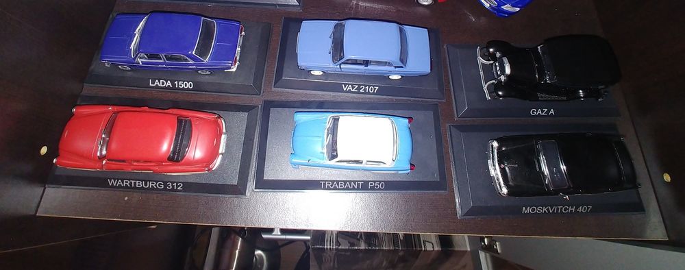 Machete 1/43 Deagostini Barkas Lada Wartburg Vaz Trabant Gaz Moskvitch