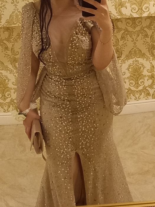 Rochie de gală crem, mărimea S - eleganță și rafinament
