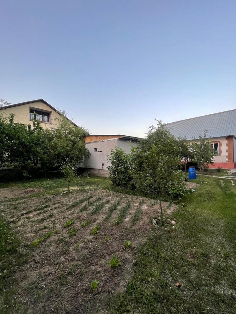 Продается дом в очень хорошем состоянии.