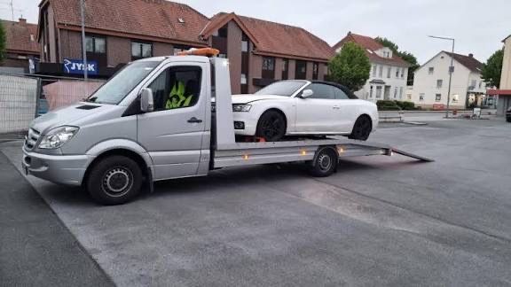 Tractari auto bucuresti sector 4 de la 199 ron(berceni)platforma auto