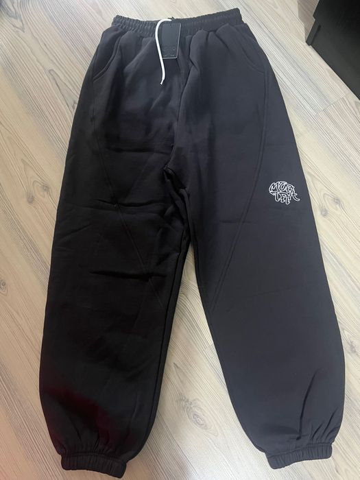 ЧИСТО НОВ! Mertra екип