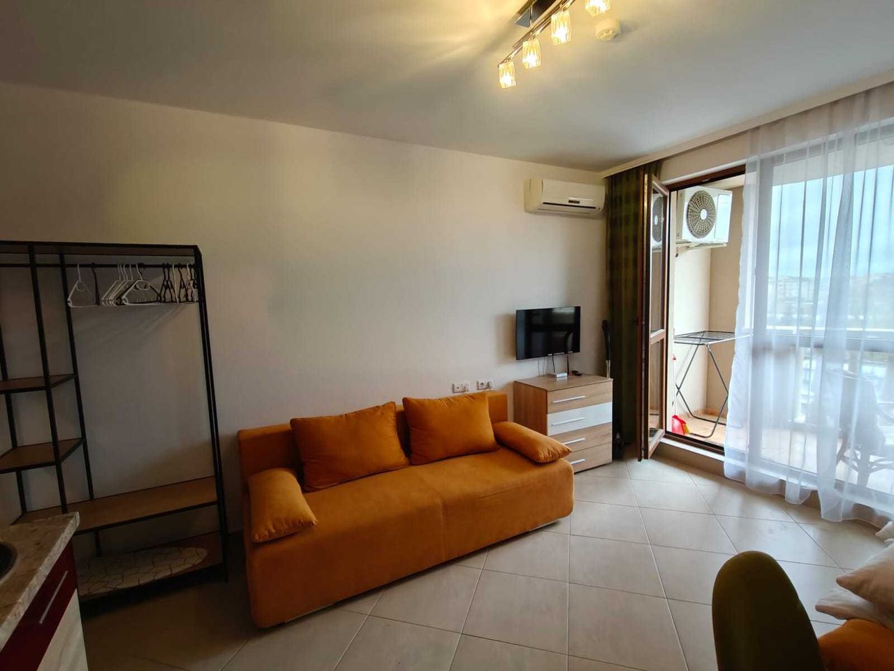 Продава се Едностаен апартамент в к.к. Слънчев бряг - 34 кв.м за 1795 €/кв.м - Снимка #7