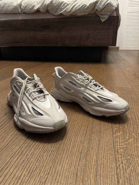 Adidas OZWEEGO Celox