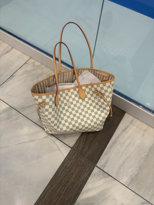 Сумка Луи витон.