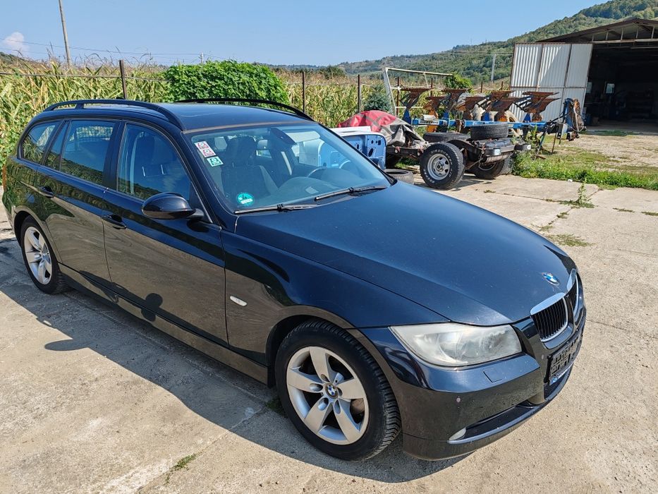 Vând BMW e90 320d