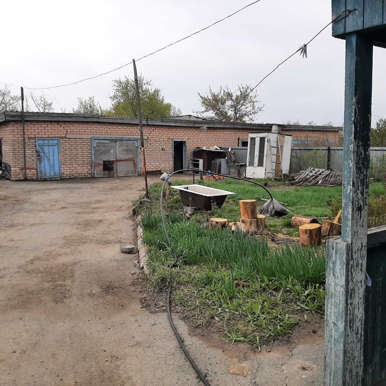 Продам четырехкомнатную квартиру