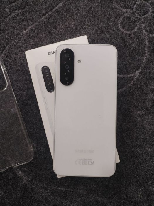 Samsung A26 yangi holati tiniq