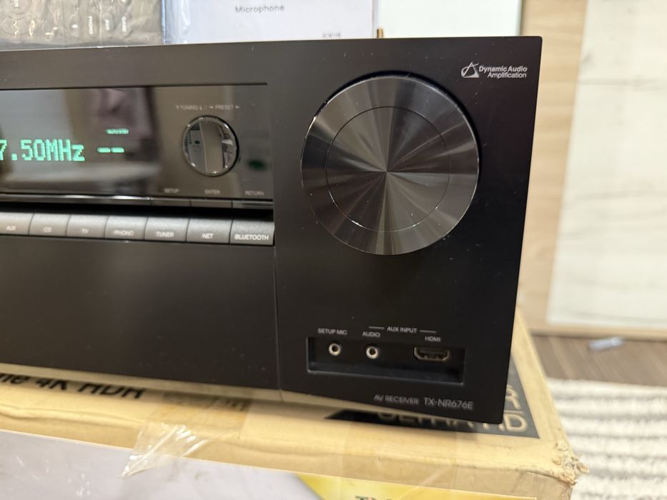 Onkyo TX-NR676e Bluetooth Wi-Fi Dolby atmos