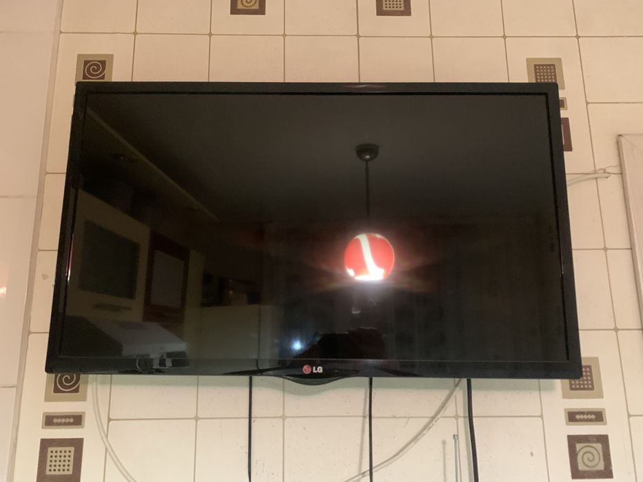 Телевизор LG,в хорошем состояний