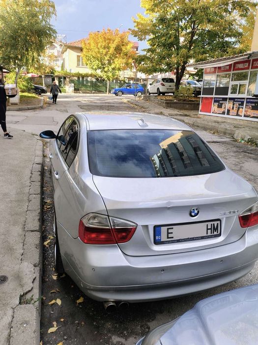 Lek avtomobil BMW 320 D