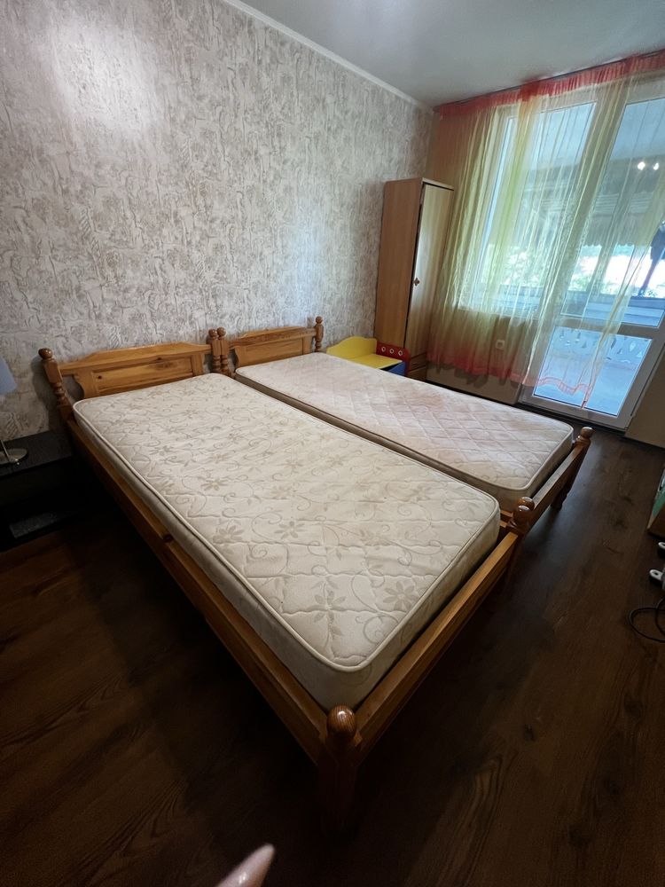 Пълно обзавеждане за детска стая, с матраци и играчки включени в ценат