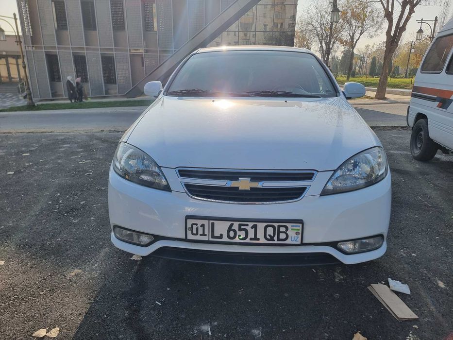 Gentra 2016/2017, 2-pozitsiya, kraskasi toza