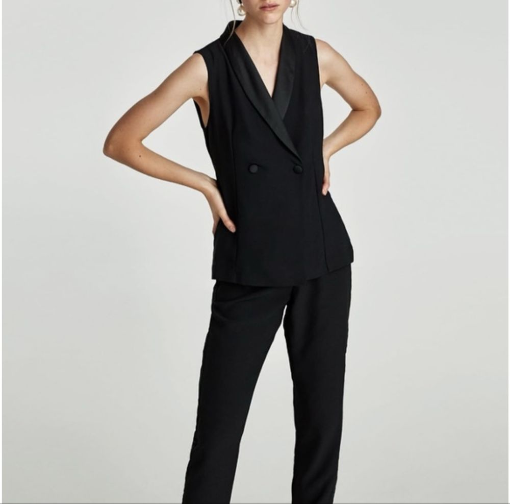 Вещи бренда Zara