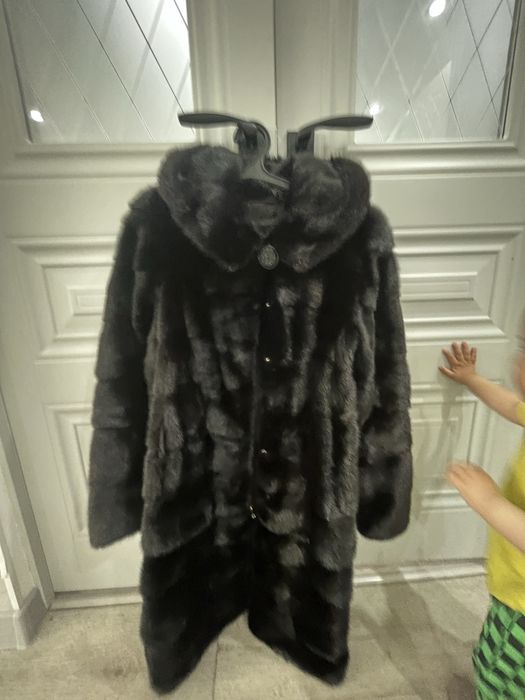 Продам шубу в хорошем состояний