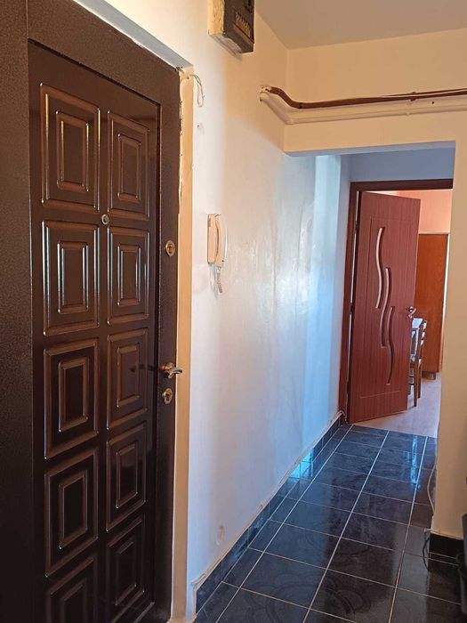 Apartament de vânzare Drăgășani