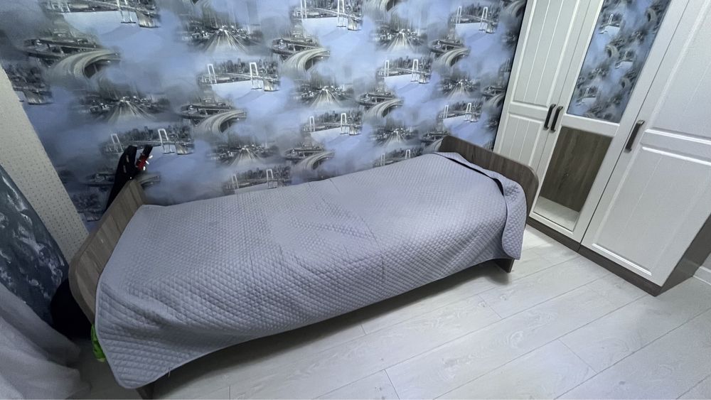 Кровать для спальни