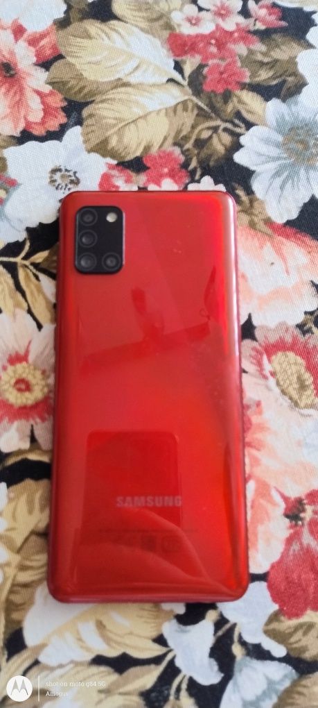 Продавам като нов Samsung A31 без никакви забележки