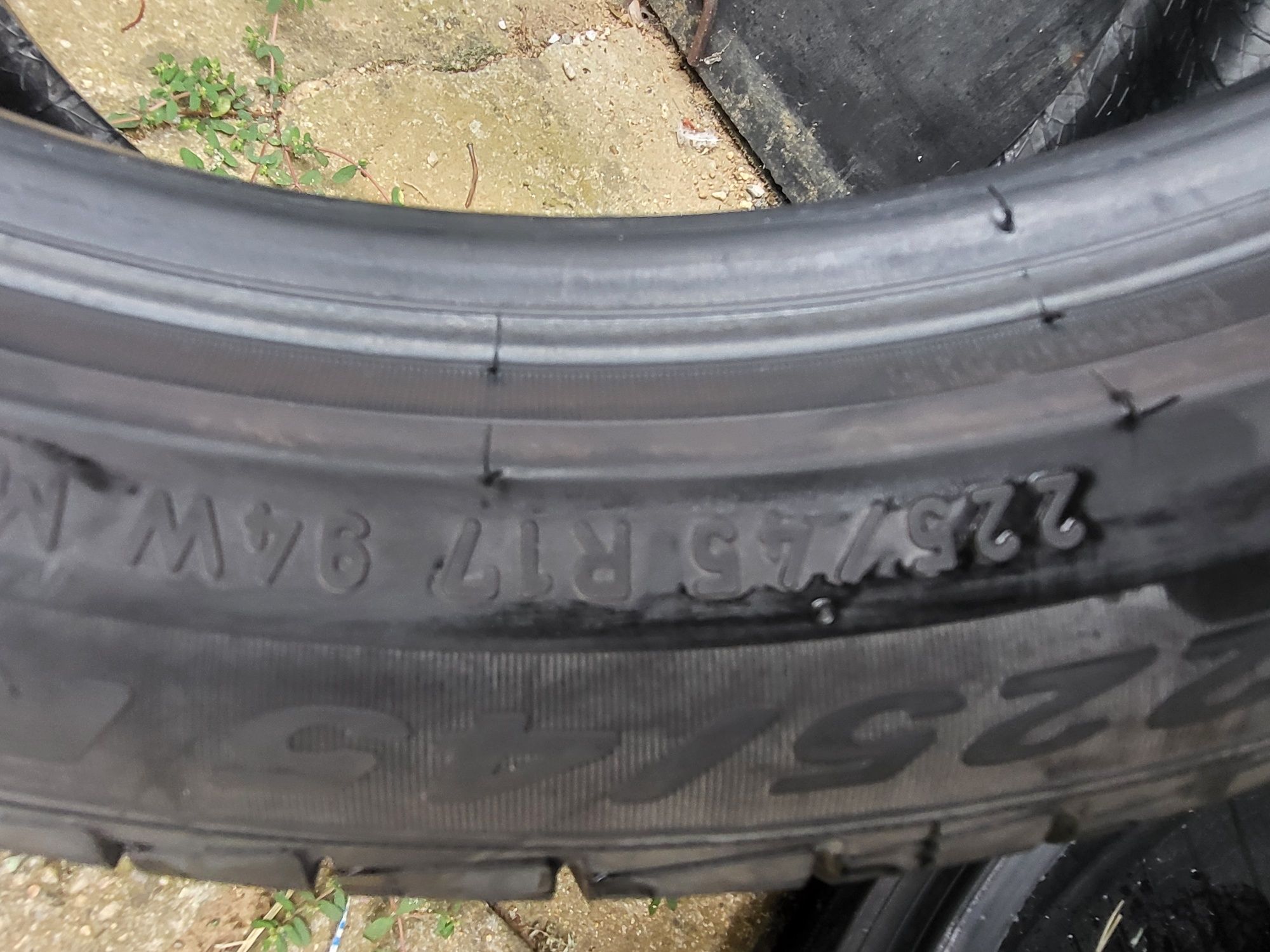4бр 225/45/17 пители много запазени малко карани