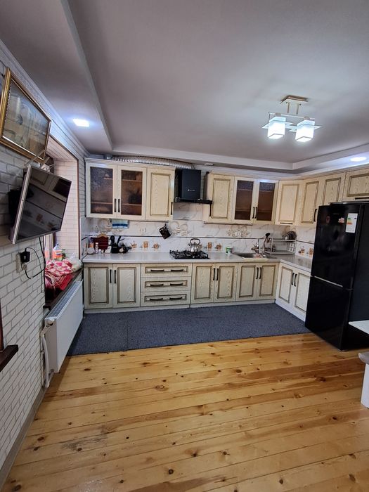 Продаётся дом. Уй сотилади