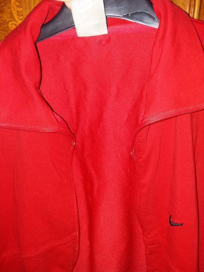 Bluza trening Nike S-M cu fermoar defect