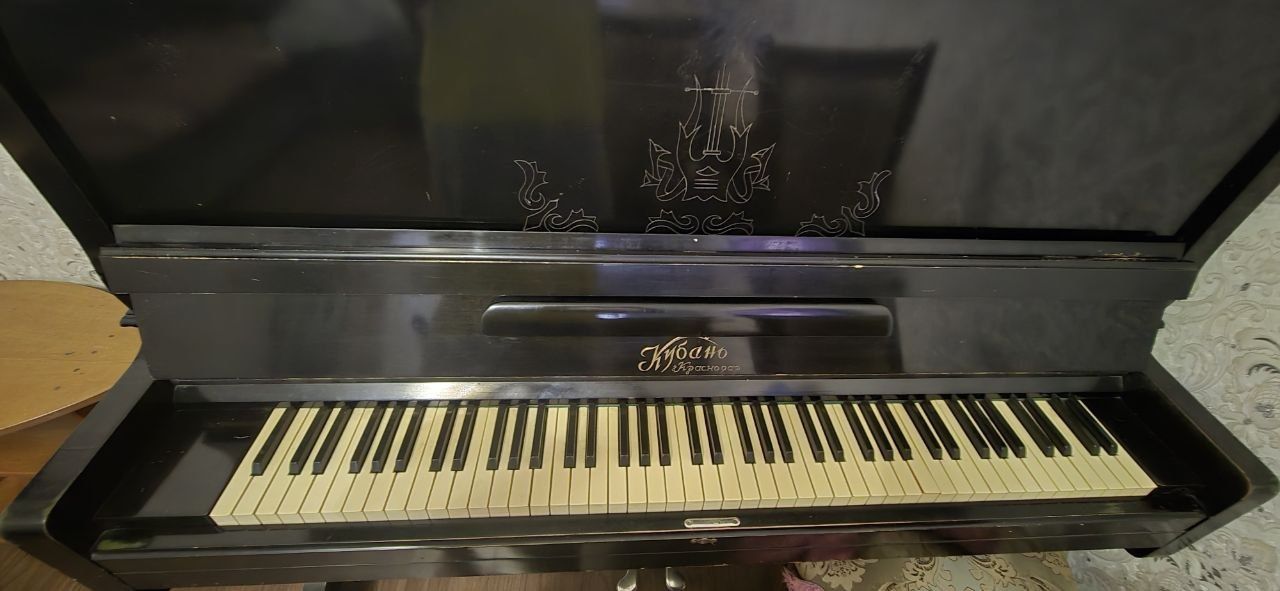 Продам Пианино Кубань не дорого!