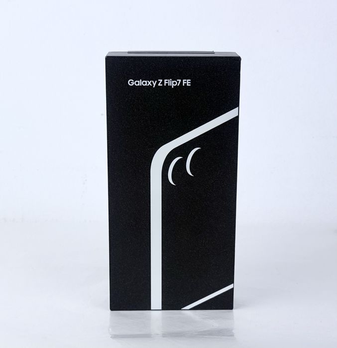 НОВ! Samsung Galaxy Z Flip 7 FE 5G 128GB Black 2г. Гаранция!