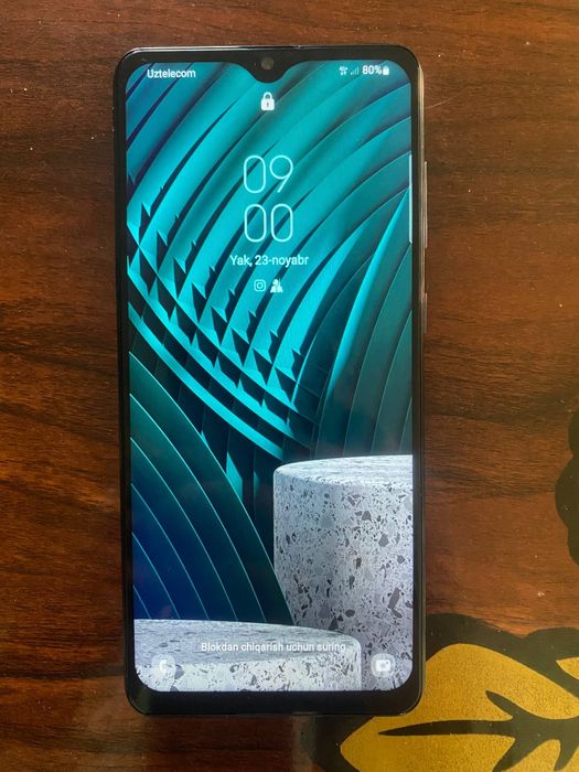 Samsung a31 4/128 ideal