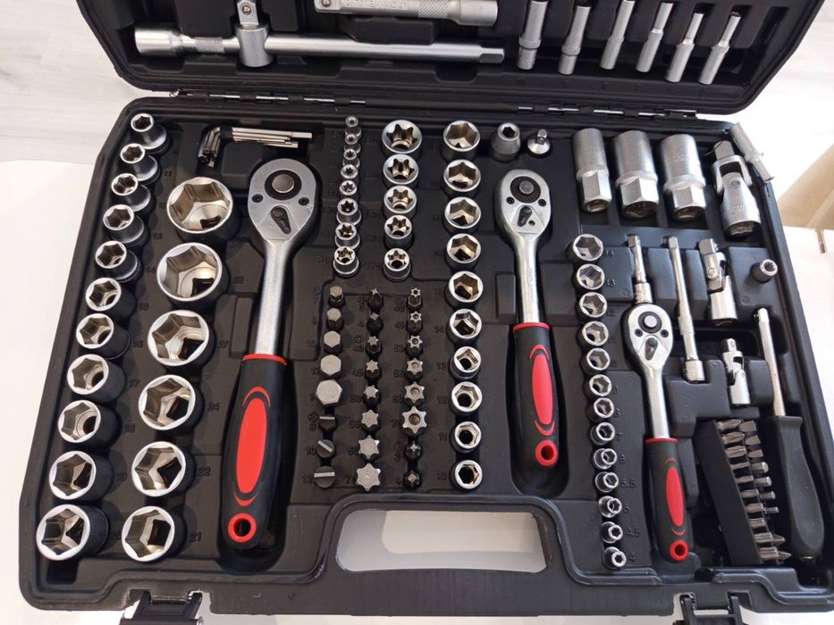 Професионална гедория 172 части – комплект вложки и битове с тресчотки