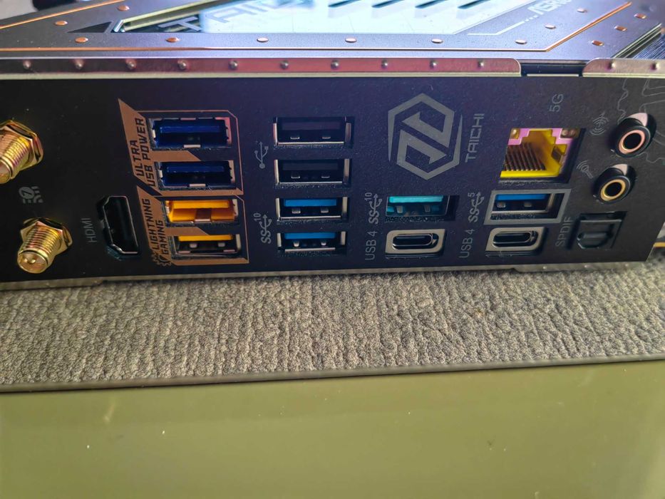 Placă de bază AsRock TaiChi E