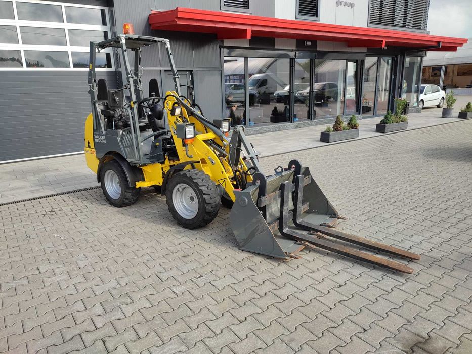 Incarcator frontal WACKER NEUSON WL 20-Dealer autorizat