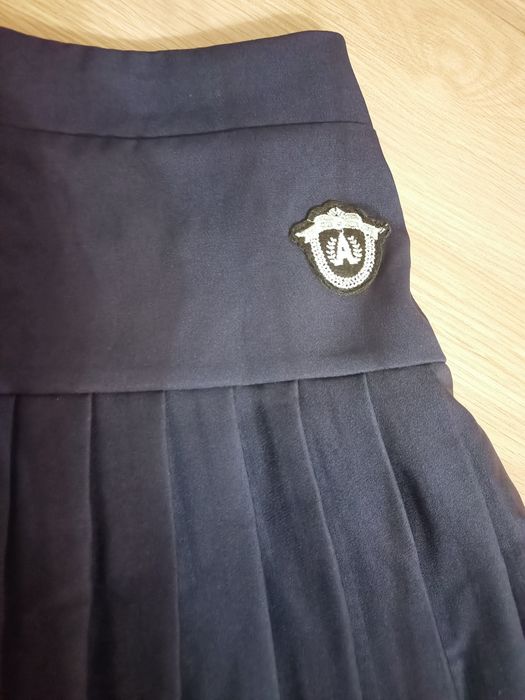 Школьная юбка, новая