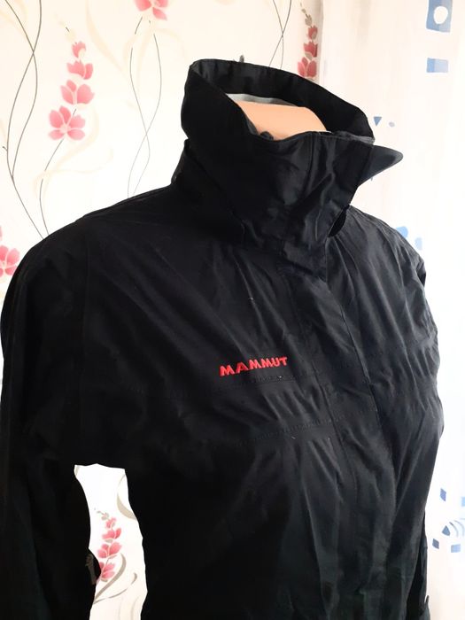 Geaca de dama Mammut,marime S/M.
