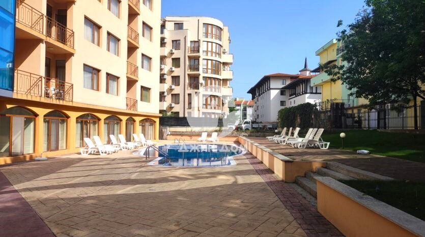 Продава се Двустаен апартамент в к.к. Слънчев бряг - 59 кв.м за 846 €/кв.м - Снимка #8