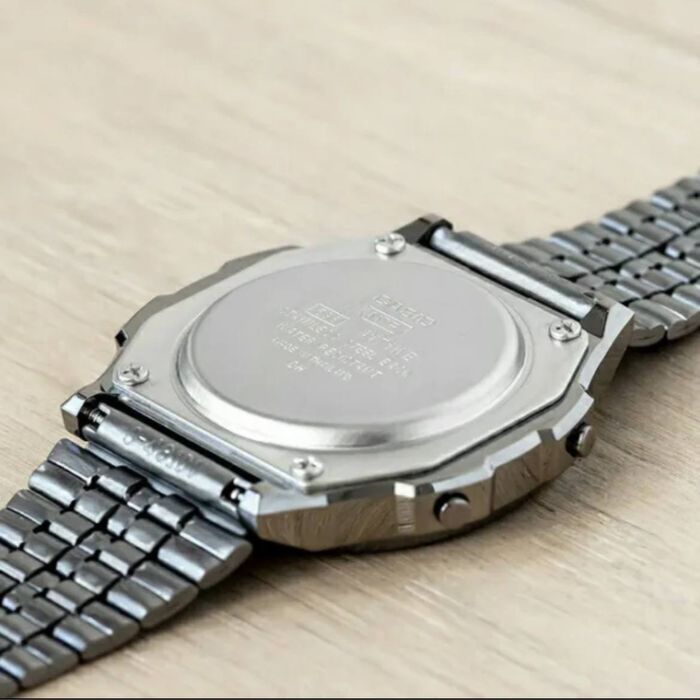 Часы CASIO Collection.