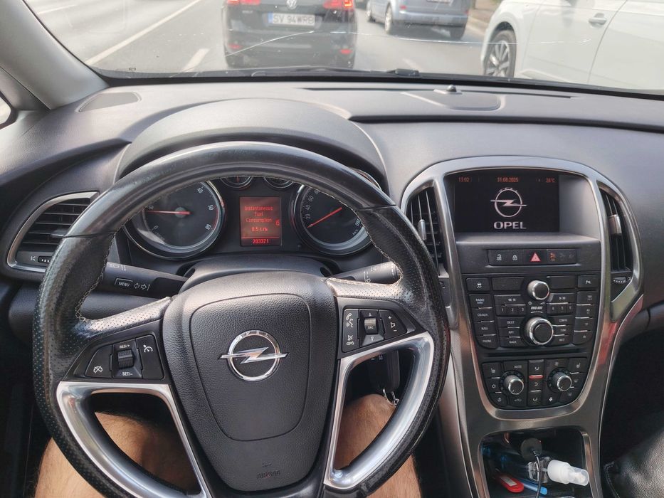 Opel Astra J Sports Tourer