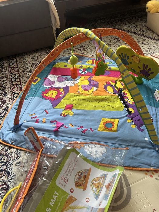 Коврик развивающий