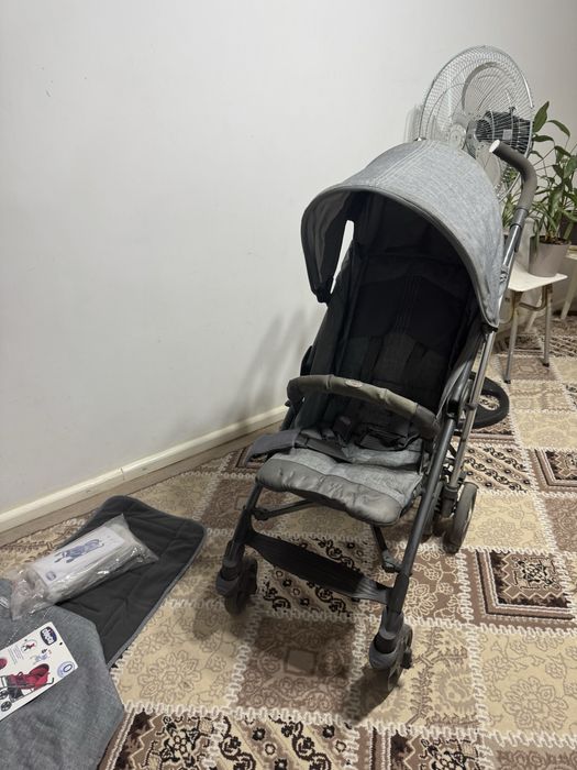 Коляска Chicco Light way