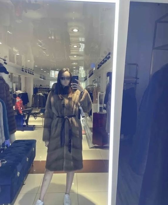 Продам норковую шубу в идеальном состоянии