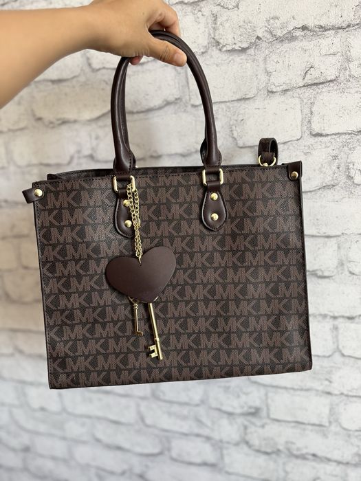 Сумка кожа продам за 5 тыс тенге