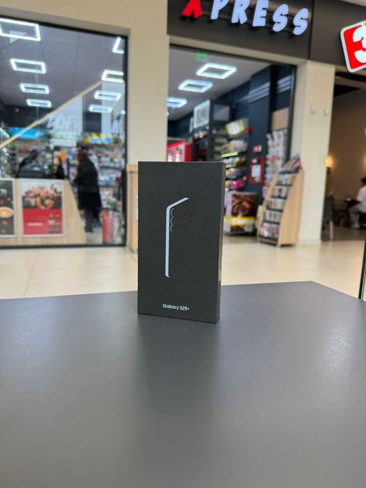 Samsung S25 Plus | Nou Sigilat | 256 GB | Posibilitate In Rate .
