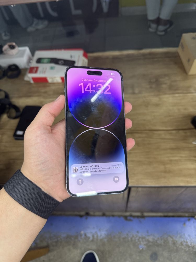 iPhone 14 ProMax sroocna
