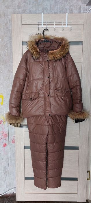 Продаётся костюм зимний