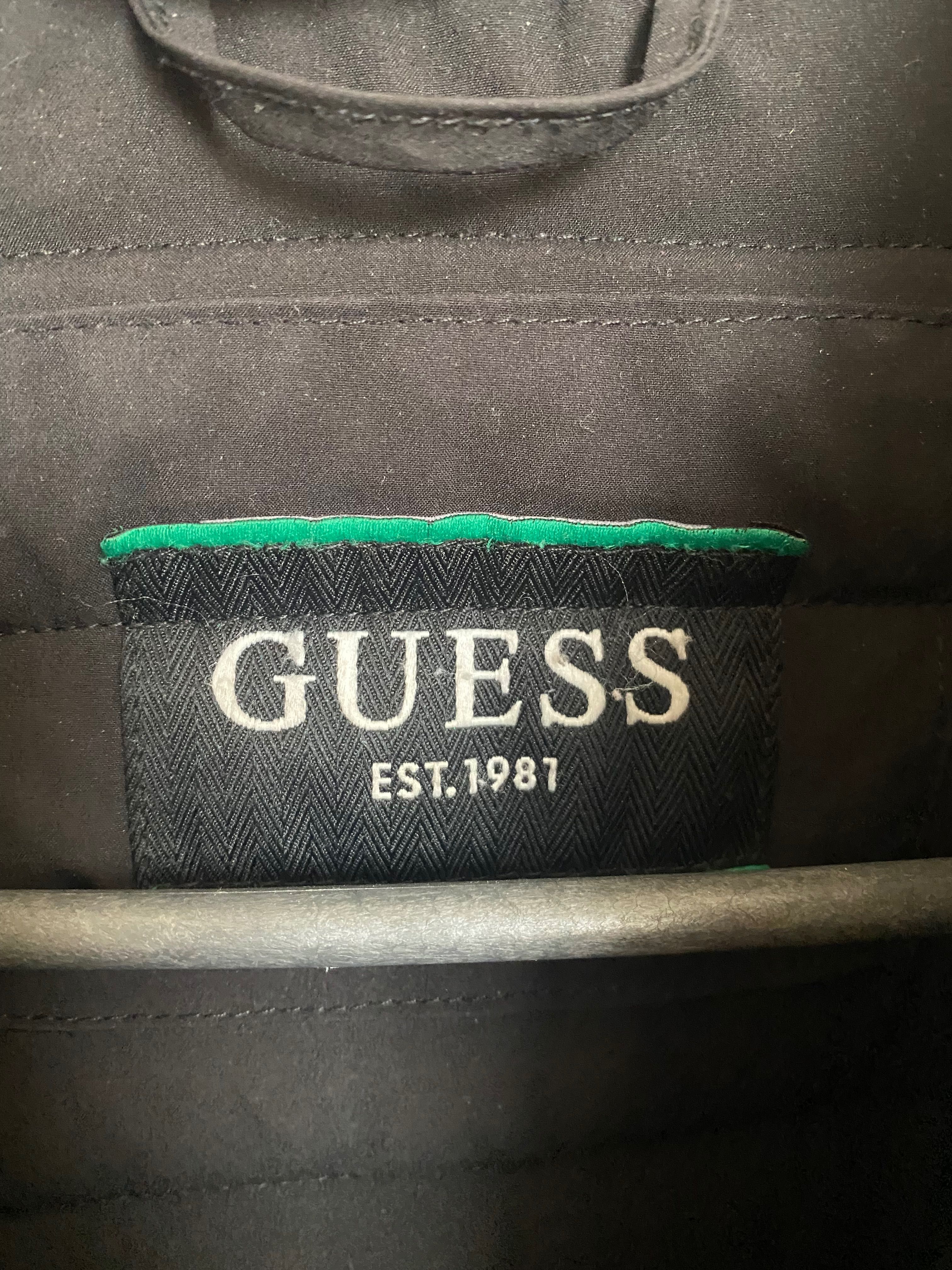 Дамски яке Guess