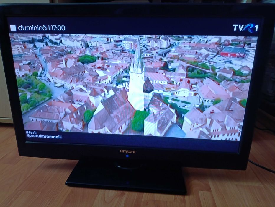 Televizor Hitachi full HD.