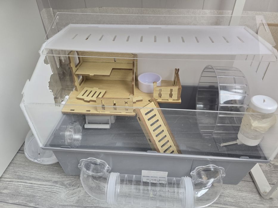 Домик для хомяка, б/у в хорошем состоянии.