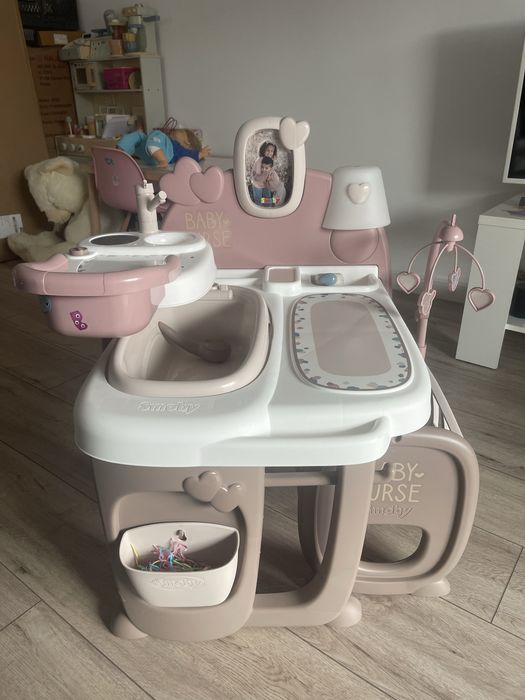 Centru de îngrijire pentru păpuși • Smoby Baby Nurse